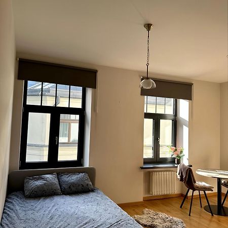 Modern Central Apartment Riga Retreat 外观 照片