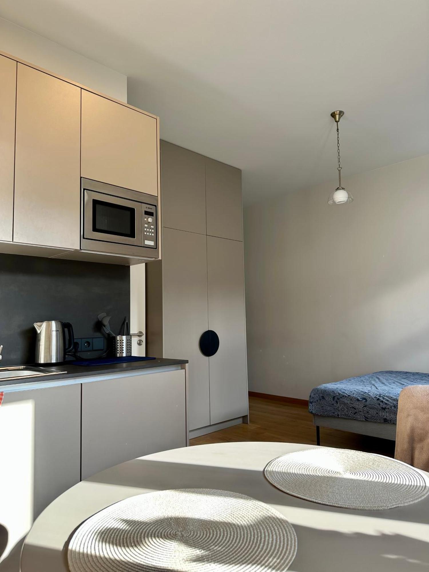 Modern Central Apartment Riga Retreat 外观 照片